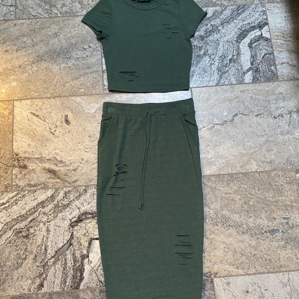 Fashion Nova Top & Skirt Set